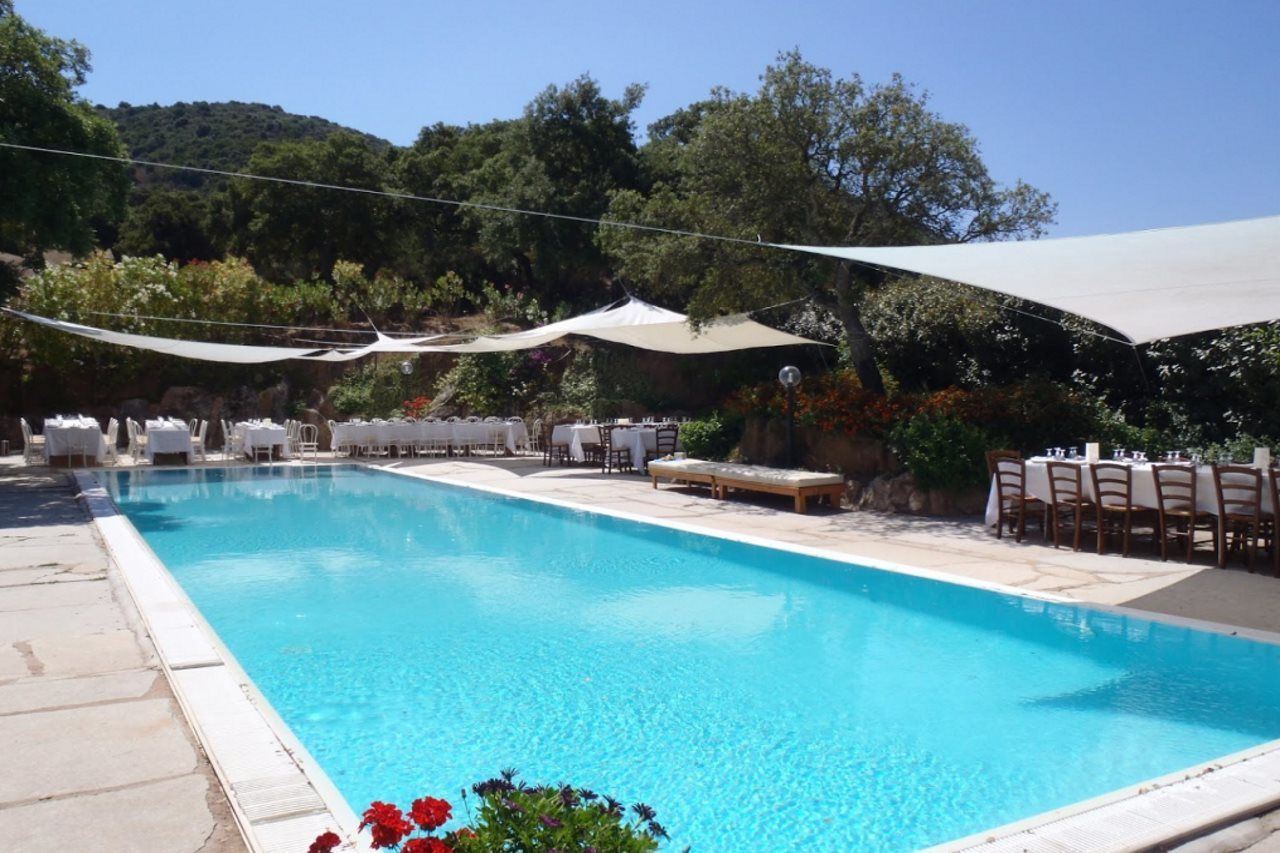 Hotel Borgo Di Campagna à Porto San Paolo  Extérieur photo
